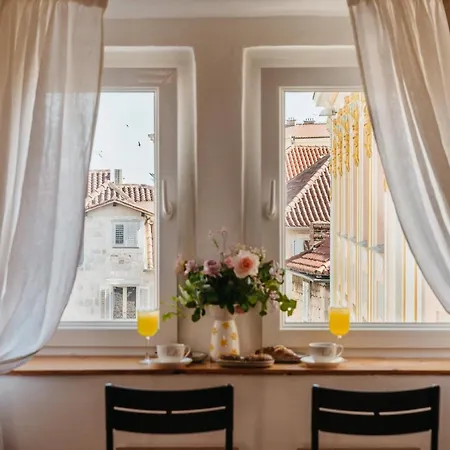 Pjaca Penthouse Apartman *