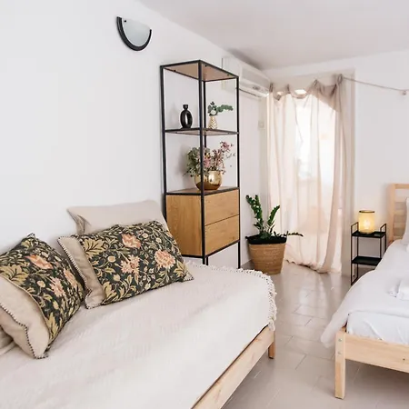 Pjaca Penthouse Apartman *