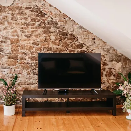 Pjaca Penthouse Apartment